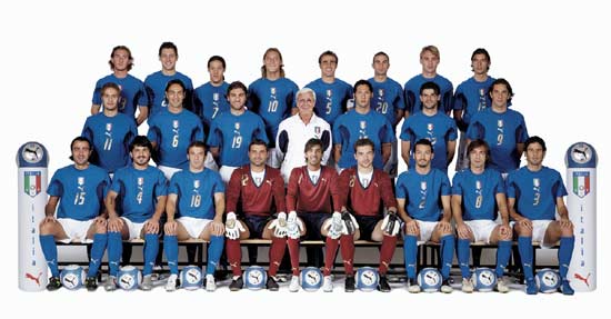 2006世界杯冠军球队意大利 Puma蓝色军团队服